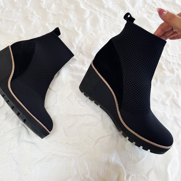 Eileen Fisher Quill Platform Wedge Bootie Size 9 New - Picture 4 of 8